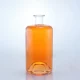Стеклянная бутылка с цилиндрической пробкой