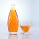 026-500ml bebida en relieve botella de vidrio botella de tapón de rosca