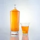 botella alta de ginebra de 750 ml botella con relieve de 700 ml