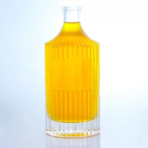 376-500ml engraved heavy transparent brandy bottle with bartop