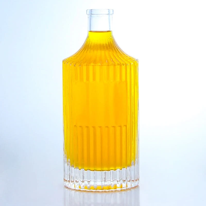 376-500ml engraved heavy transparent brandy bottle with bartop