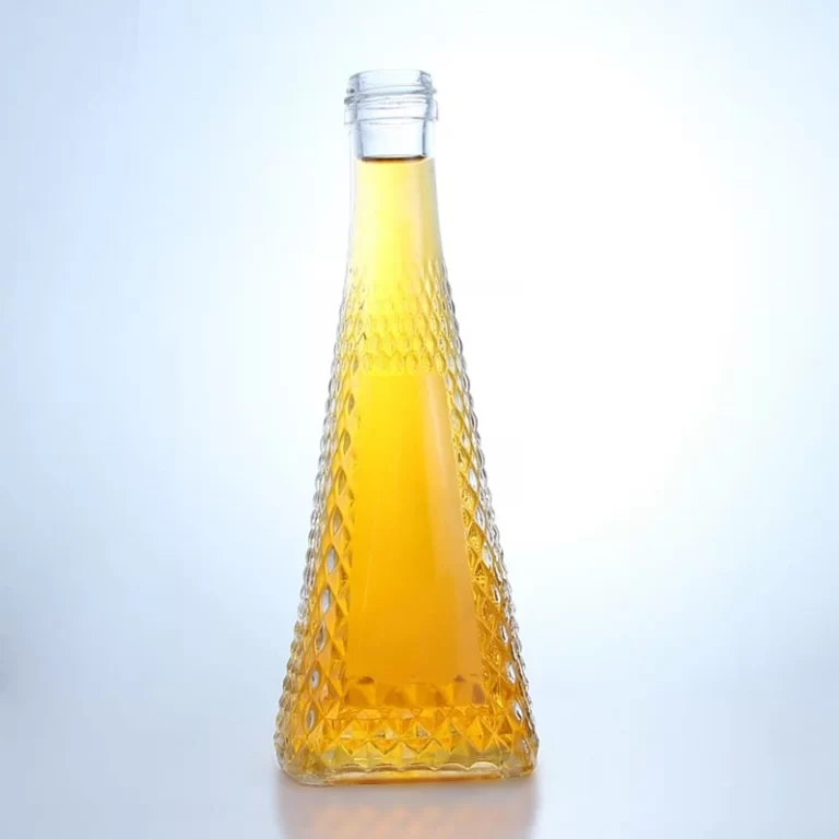 438-Tapered and ribbed 360ml glass bottle with a screw cap