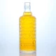 bouteille de spiritueux avec gravure personnalisée 200ml avec bouchon guala