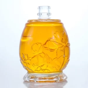 465-500ml vase shape embossed glass bottle with lid