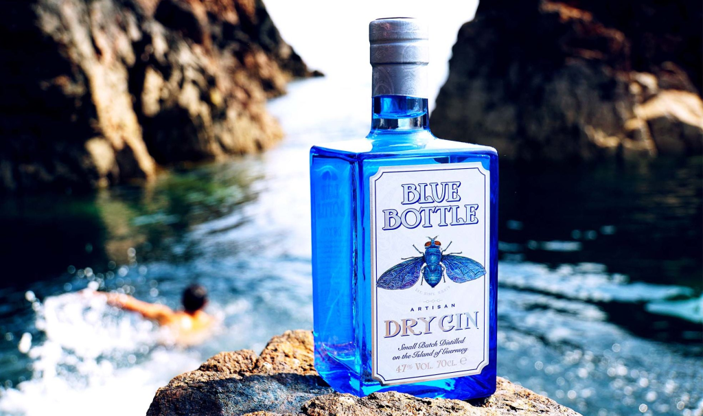 Unlocking the Brilliance of the Gin Blue Bottle: A Connoisseur's Guide